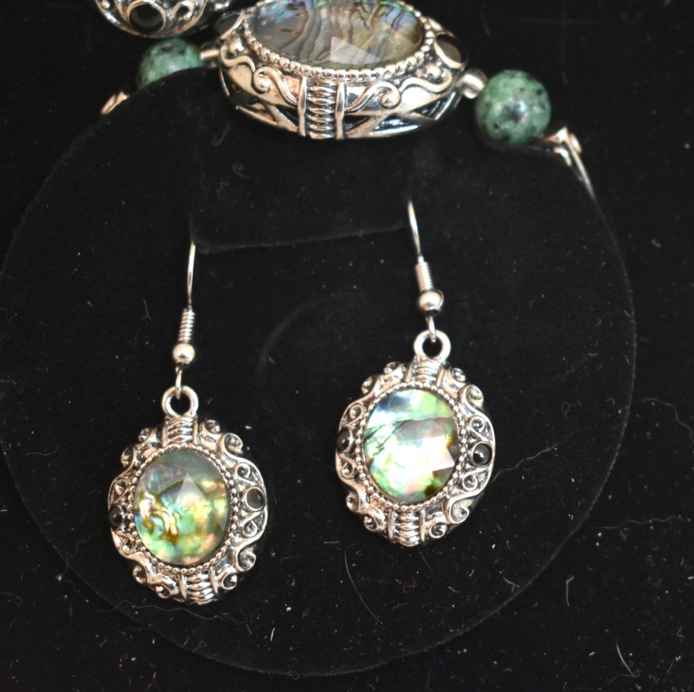 NIB 24+ CTTW Abalone jewelry set - Picture 3 of 5